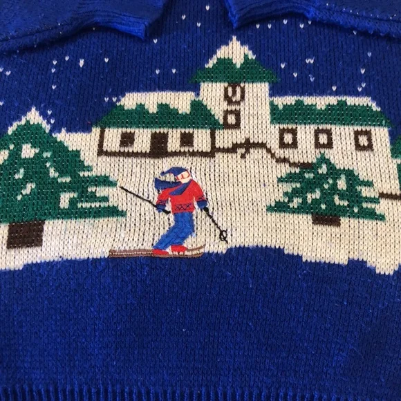 Vintage Design Zone Sweater - Picture 2 of 5